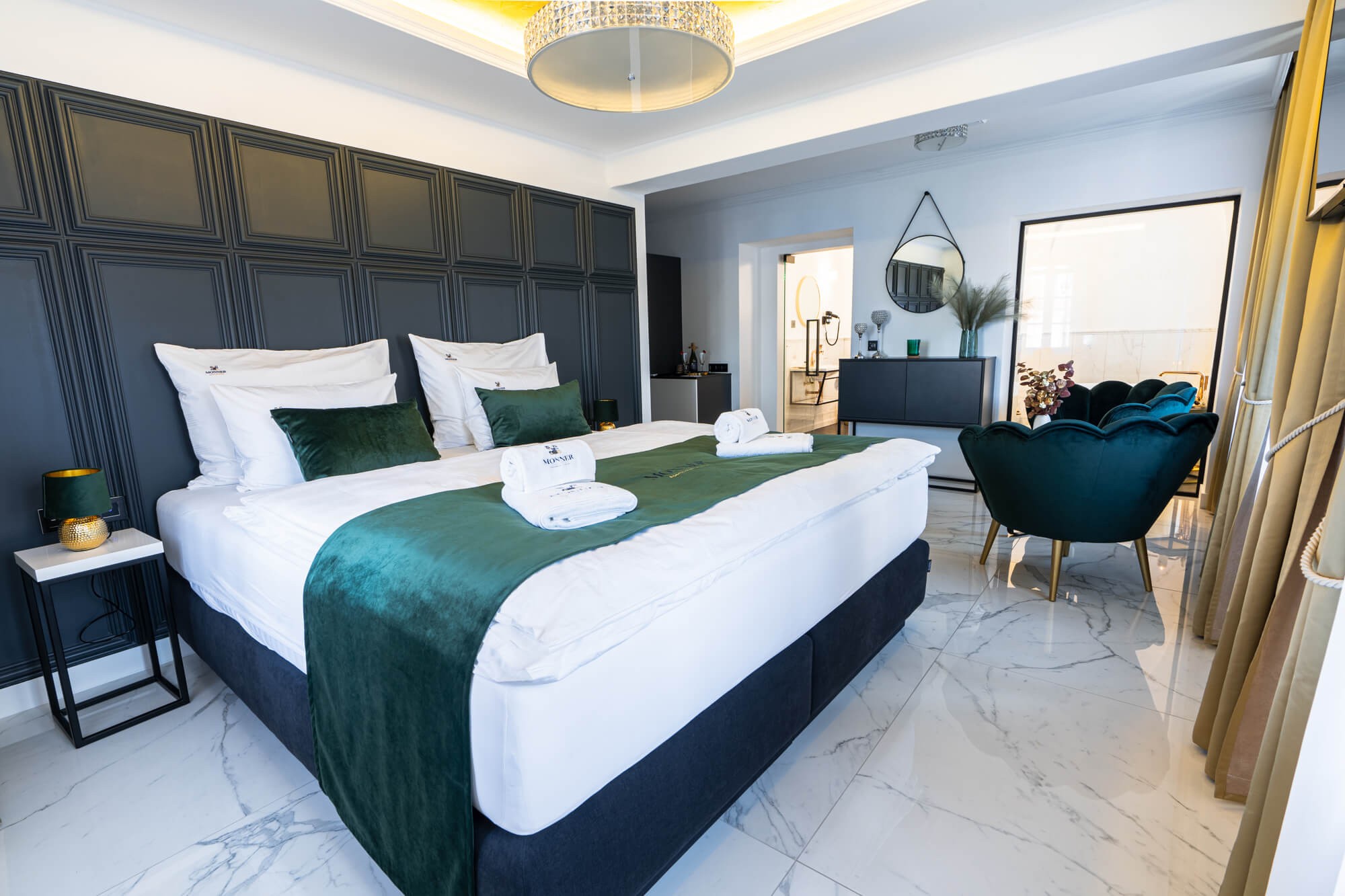 Pálava – Deluxe-Doppelzimmer mit Blick auf das Schloss – Hauptfoto